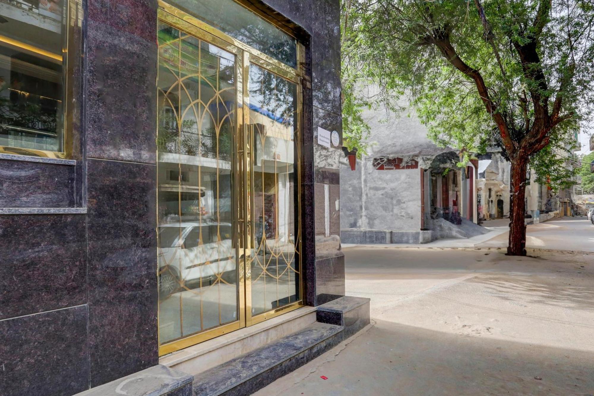 Hotel Collecion O White House Neu-Delhi Exterior foto