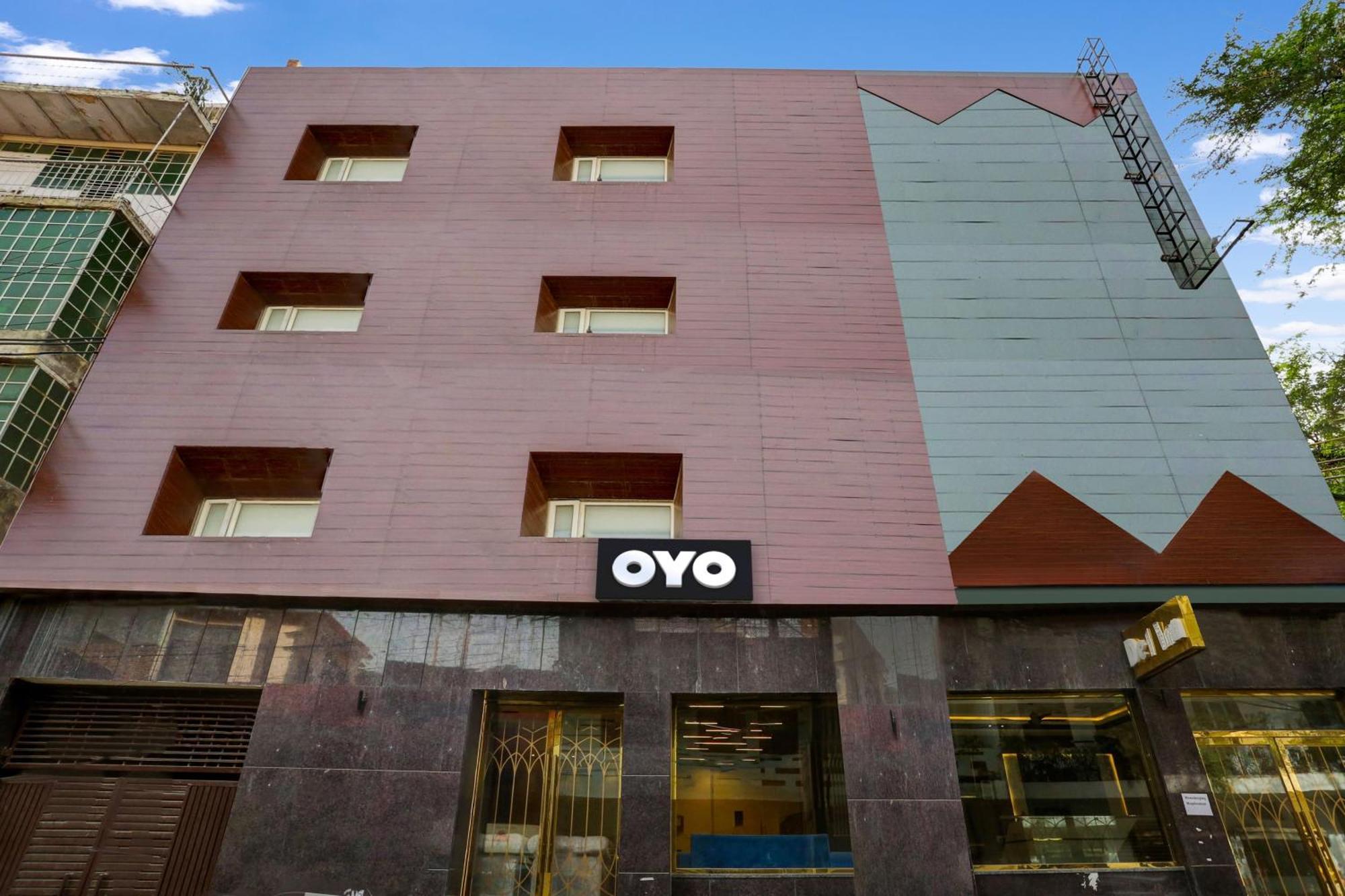 Hotel Collecion O White House Neu-Delhi Exterior foto